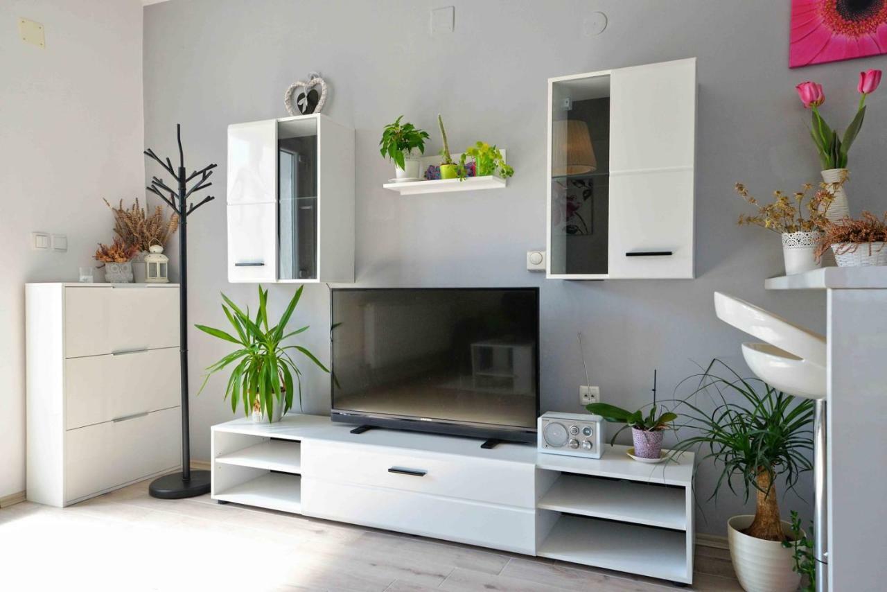 Apartment Kristina Муртер Экстерьер фото