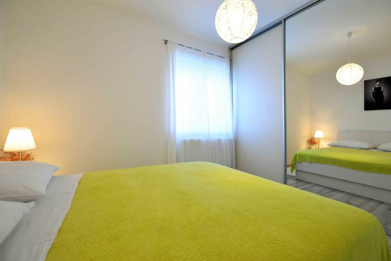 Apartment Kristina Муртер Экстерьер фото